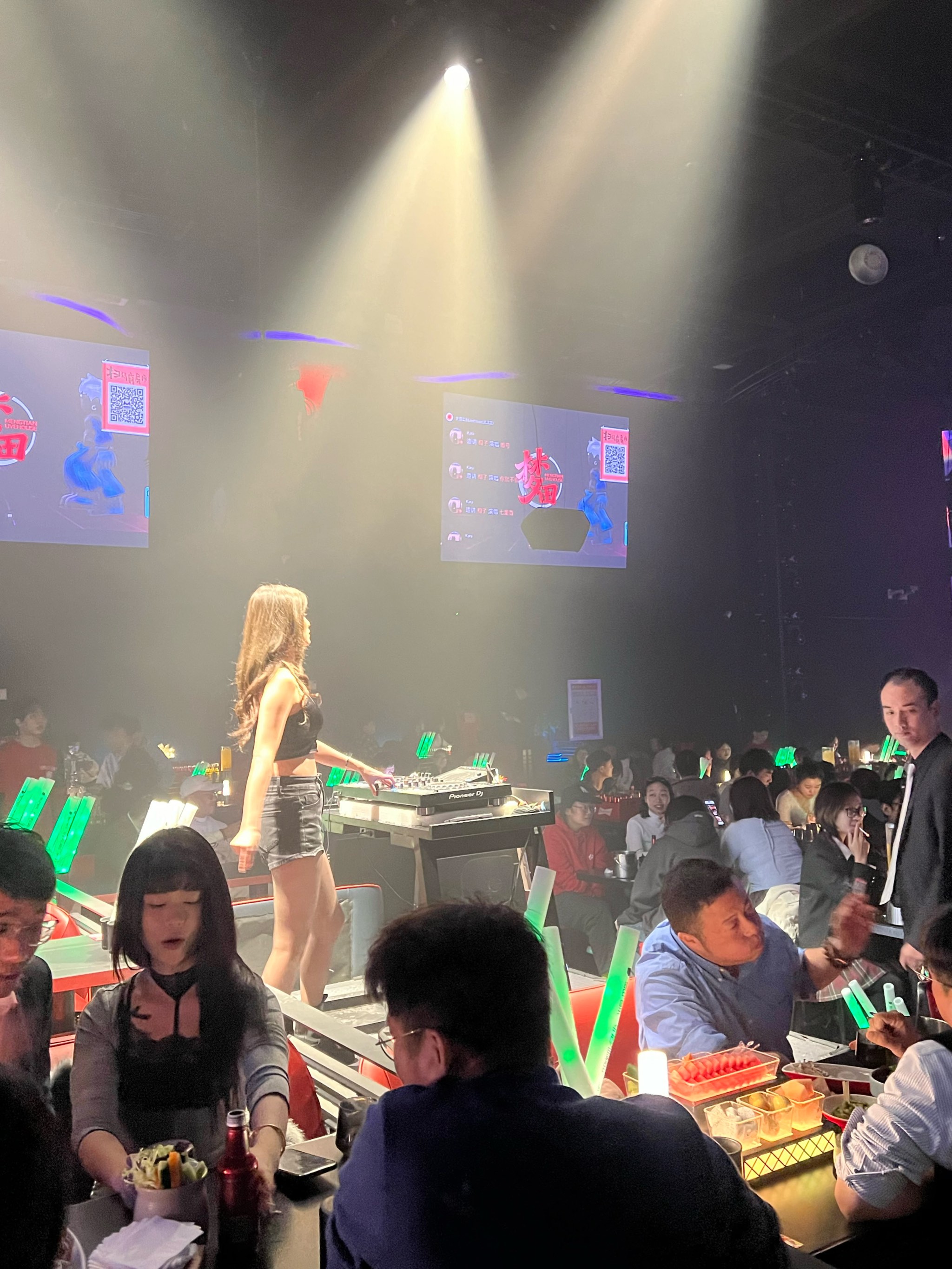 韶关商务KTV一小时多少钱-始兴县ktv预订